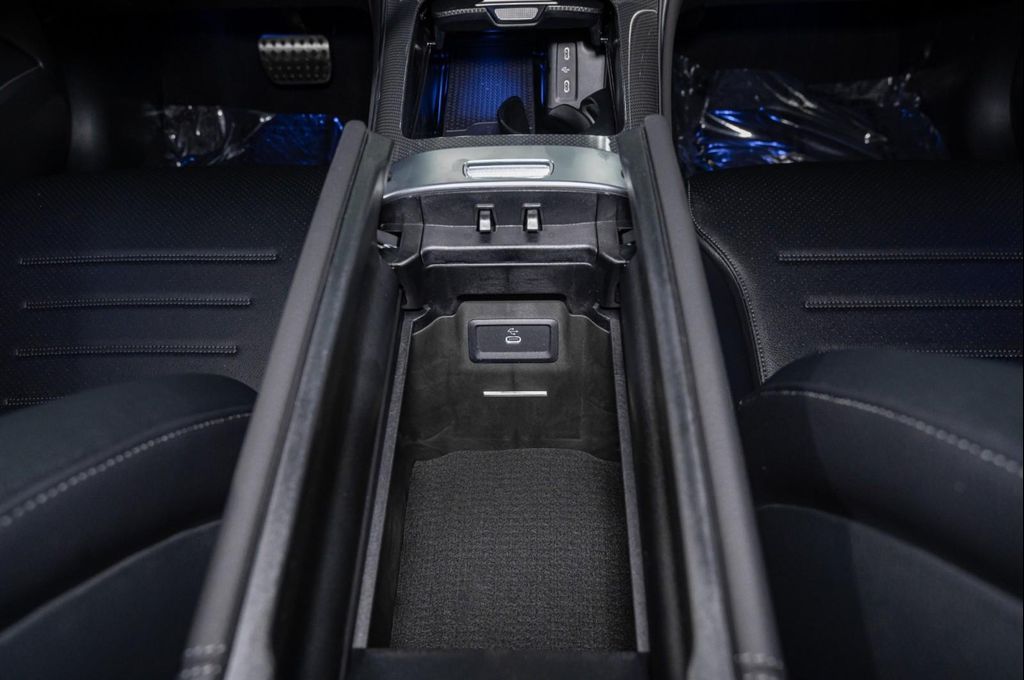 صورة مصغرة 20 لـ 2026 Mercedes-BENZ GLC