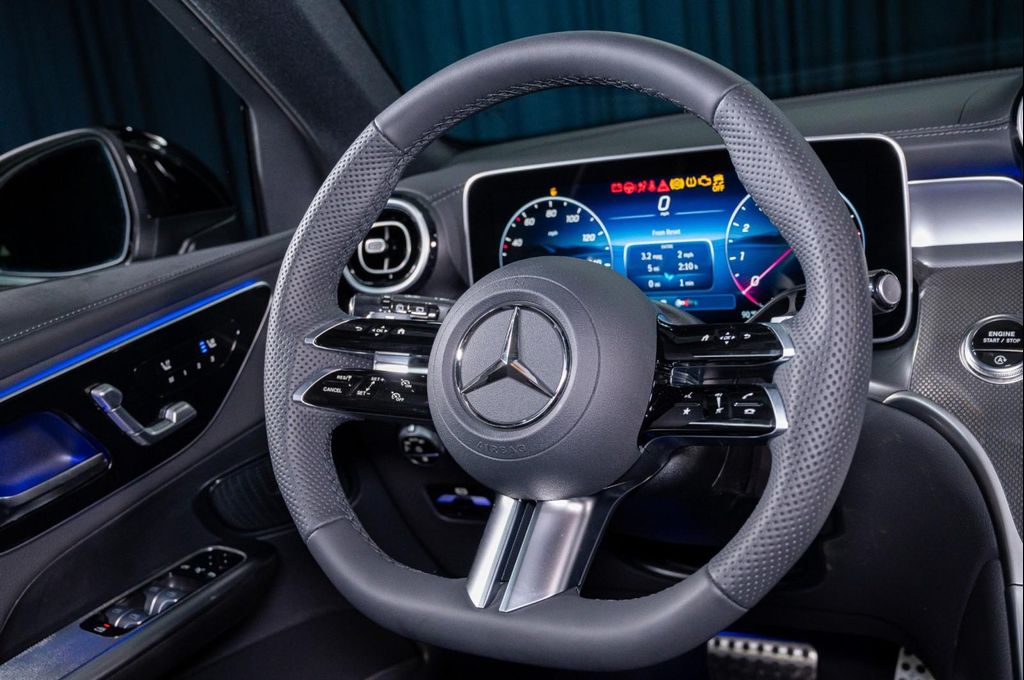 صورة مصغرة 15 لـ 2026 Mercedes-BENZ GLC