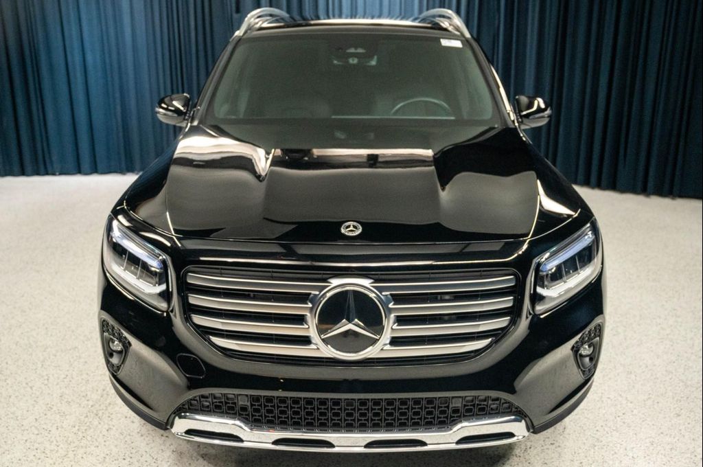 صورة 2 لـ 2024 Mercedes-BENZ GLB