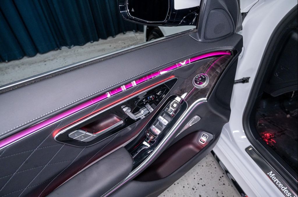 MERCEDES-BENZ S-CLASS - 10