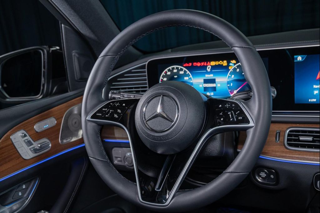 2026 Mercedes-BENZ GLE 缩略图 15