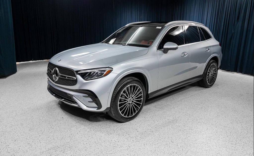 2026 Mercedes-BENZ GLC 照片 1