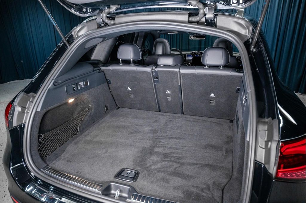 MERCEDES-BENZ GLC - 6