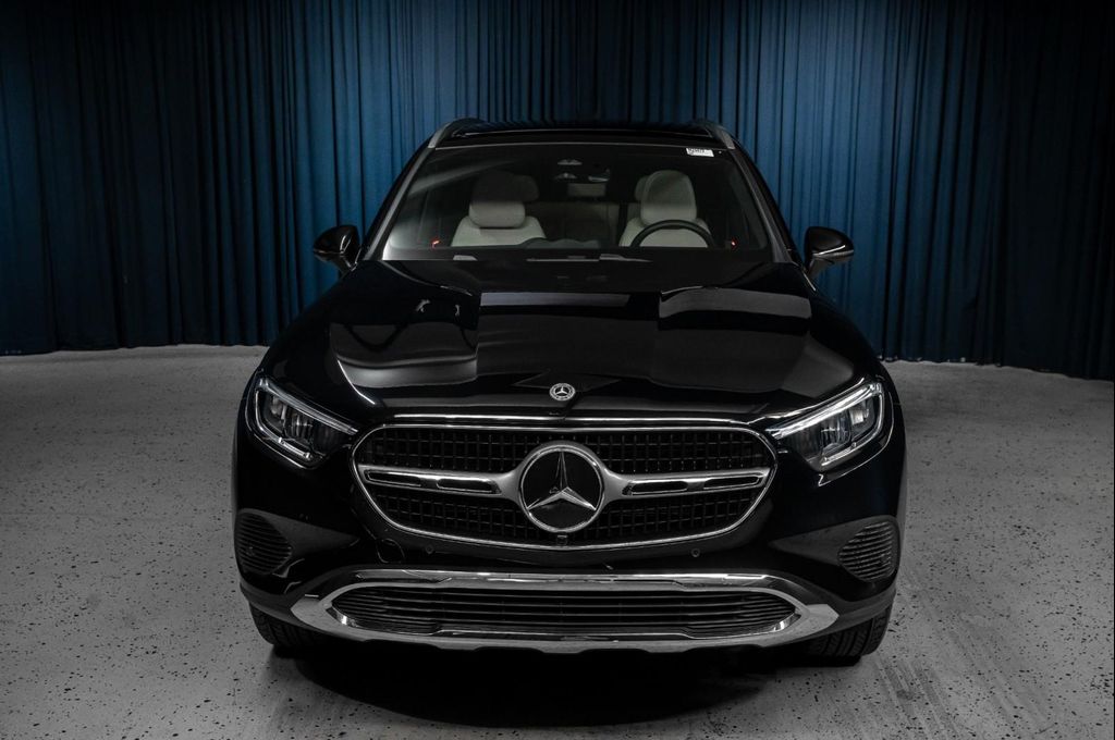 MERCEDES-BENZ GLC - 2