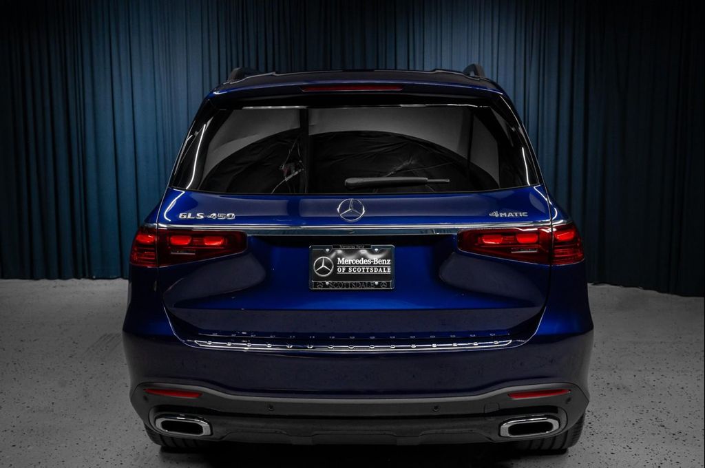 MERCEDES-BENZ GLS - 9