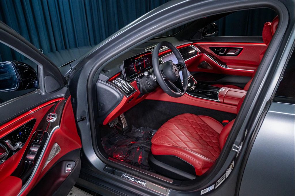 MERCEDES-BENZ S-CLASS - 9