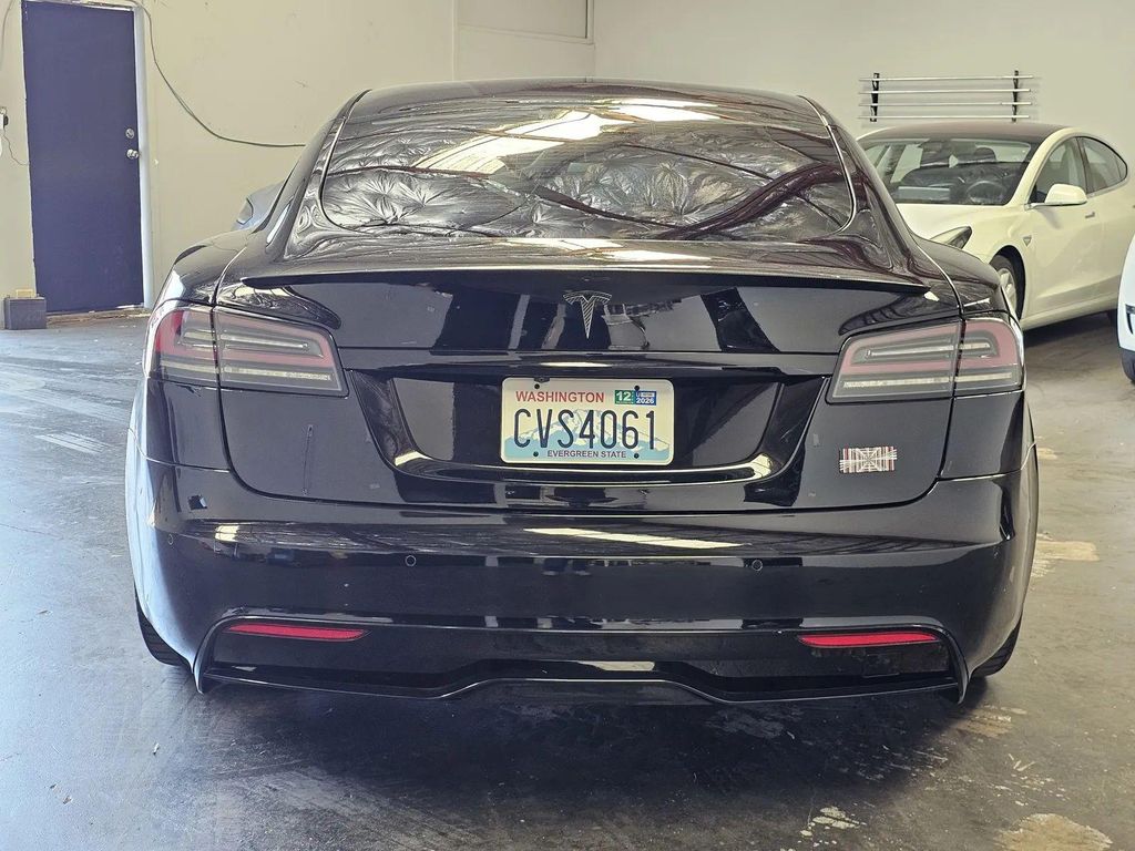 TESLA MODEL S PLAID - 3