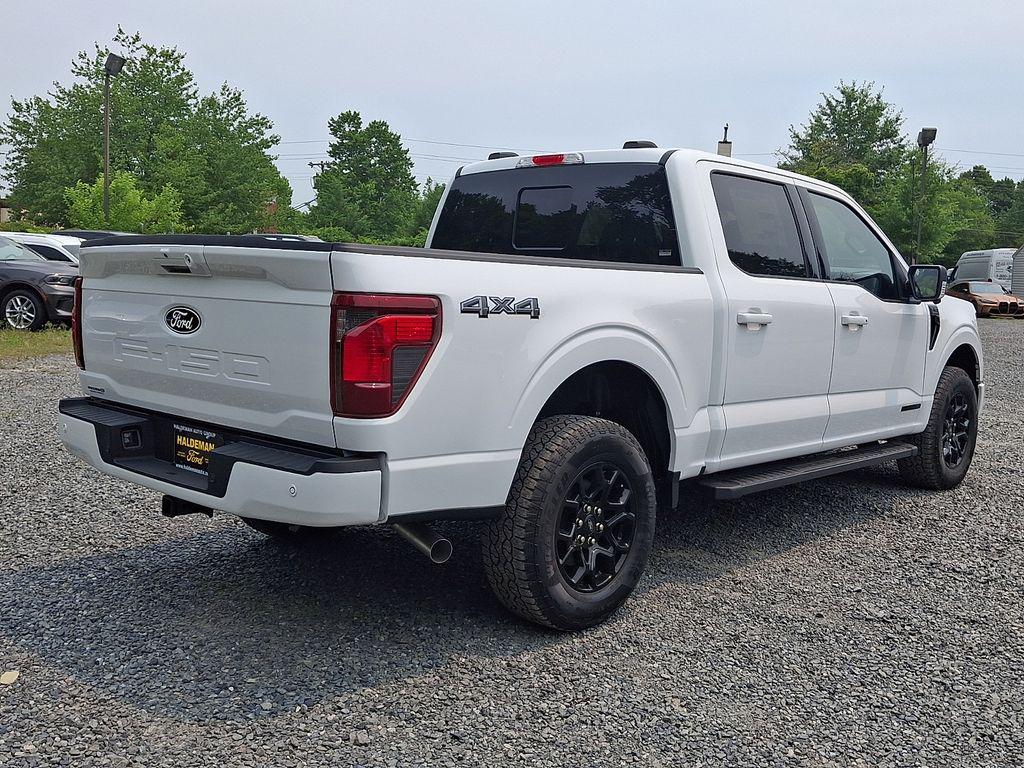 صورة 6 لـ 2026 FORD F-150 XLT