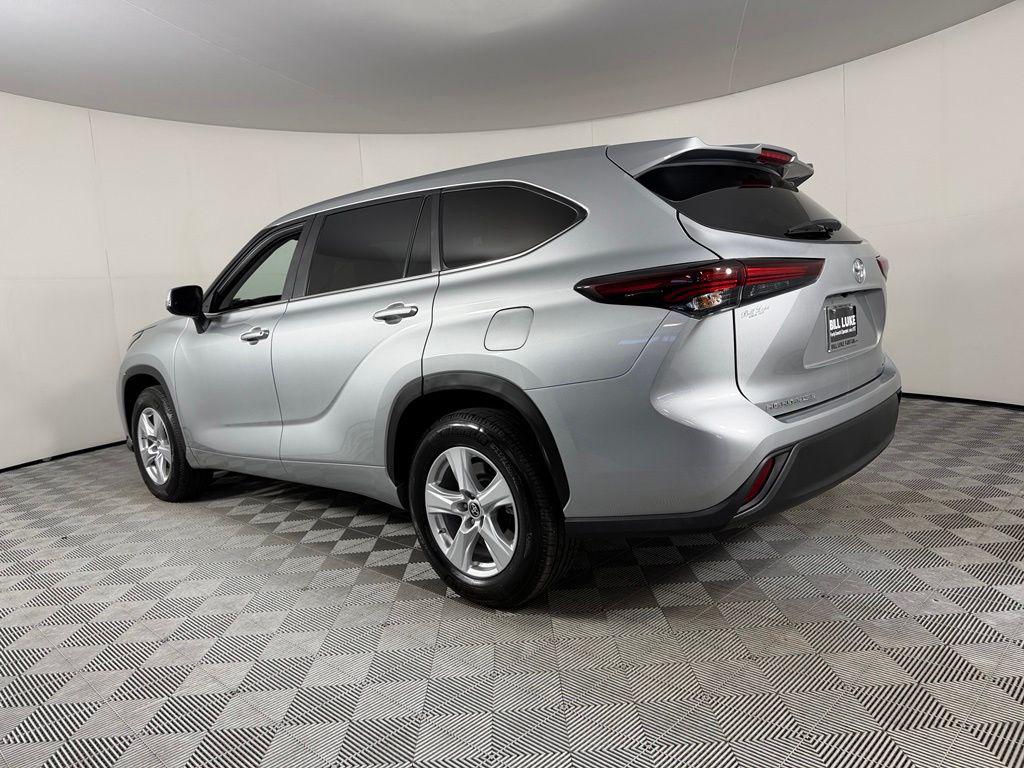 2025 Toyota HIGHLANDER LE 照片 8
