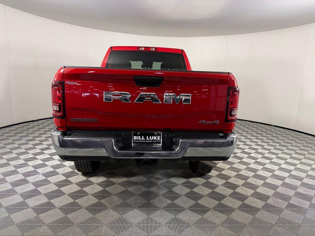 صورة 8 لـ 2026 RAM 2500 BIG HORN CREW CAB 4X4 6'4' BOX