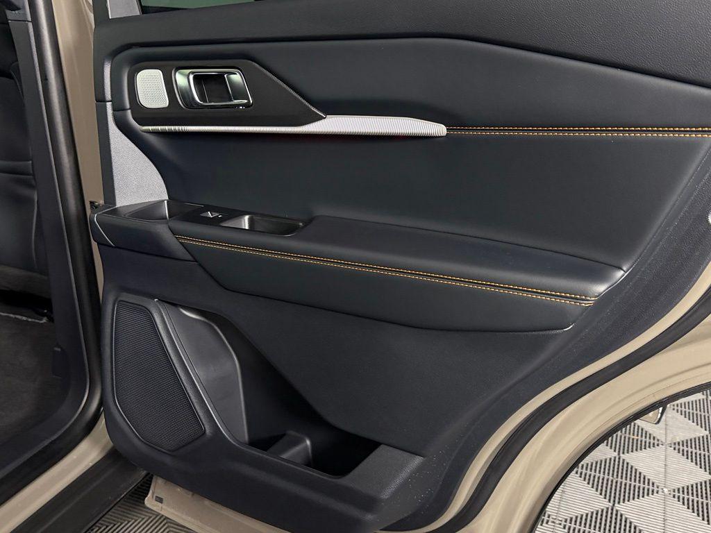 2026 FORD EXPLORER TREMOR 缩略图 35