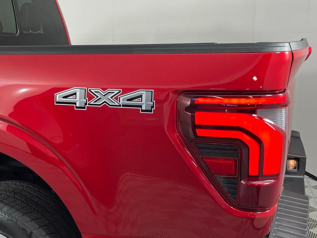 FORD F-150 LARIAT - 10