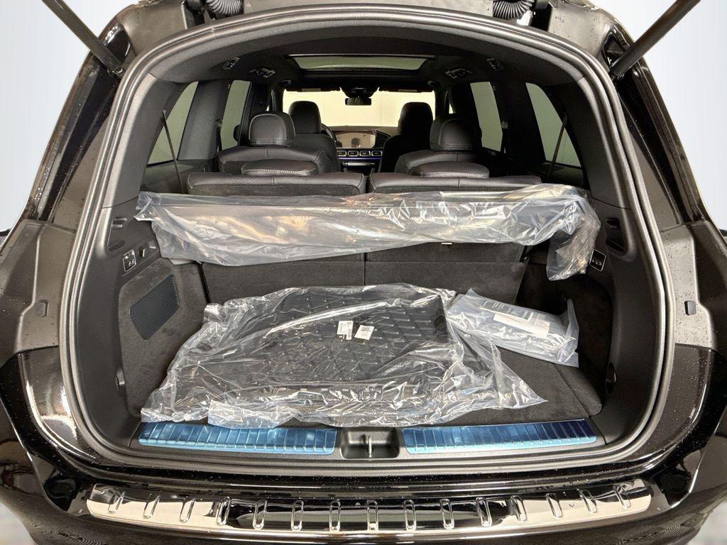 2026 Mercedes-BENZ GLS 缩略图 28