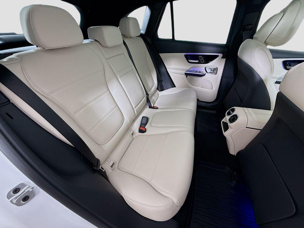 2026 Mercedes-BENZ GLC 缩略图 28