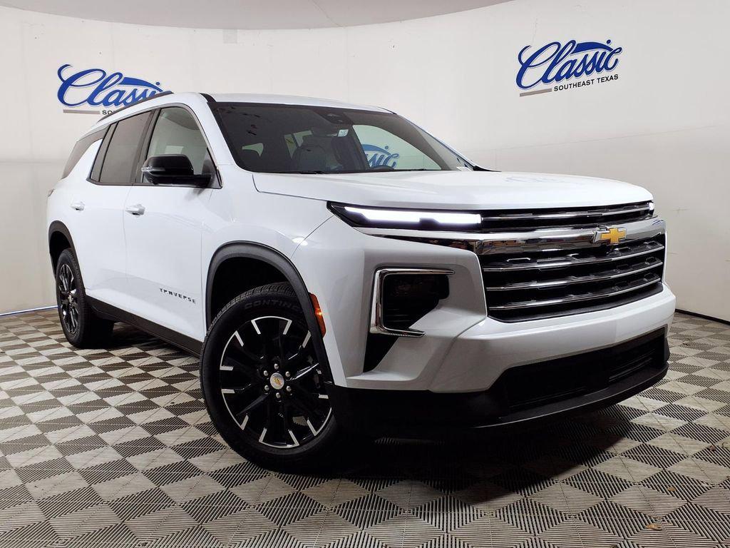 New 2026 Chevrolet Traverse LT