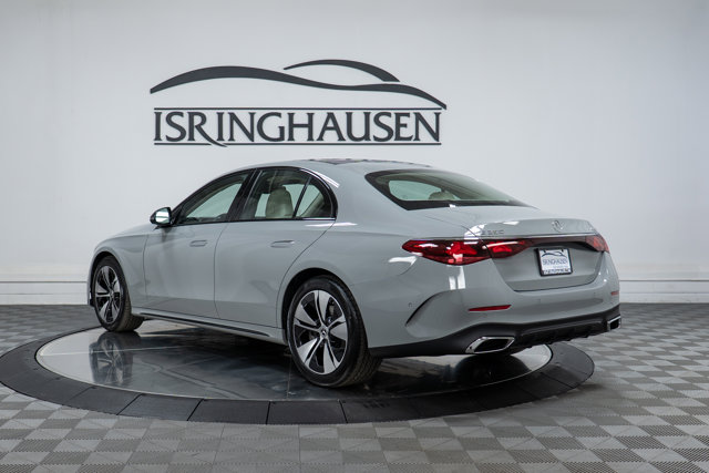 MERCEDES-BENZ E-CLASS - 7