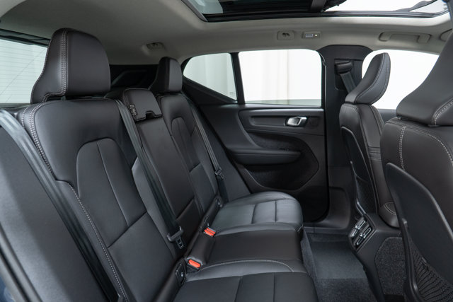 2026 Volvo XC40 CORE 缩略图 24