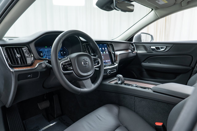 2026 Volvo V60 CROSS COUNTRY PLUS — миниатюра 12