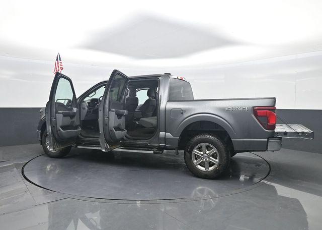 صورة مصغرة 51 لـ 2025 FORD F-150 XLT