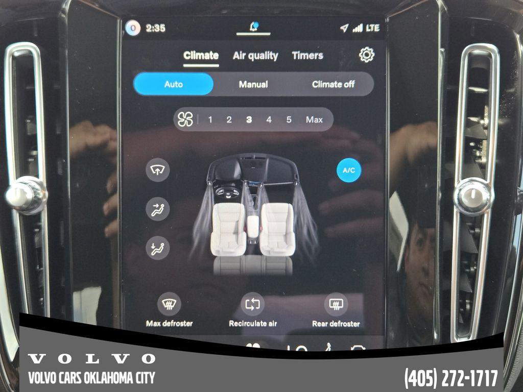2026 Volvo XC40 B5 ULTRA BLACK EDITION 缩略图 15