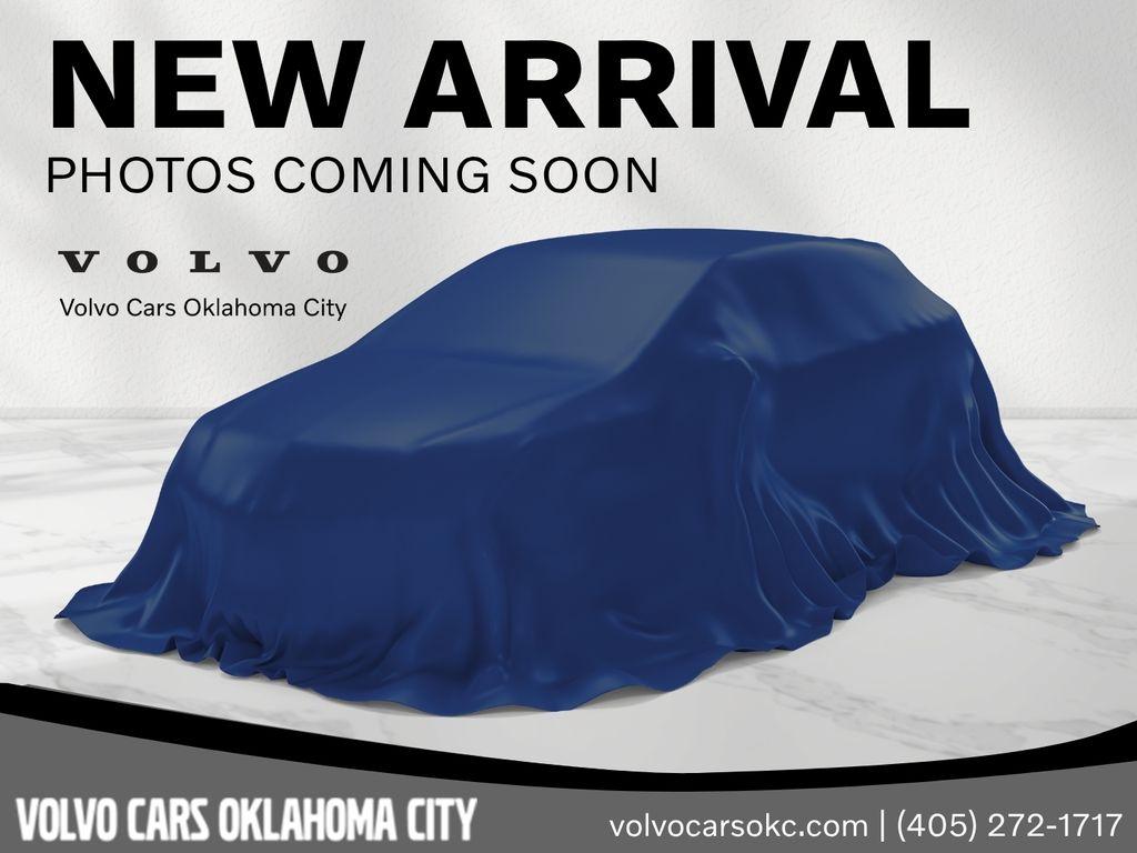 New 2026 Volvo XC60 B5 Ultra