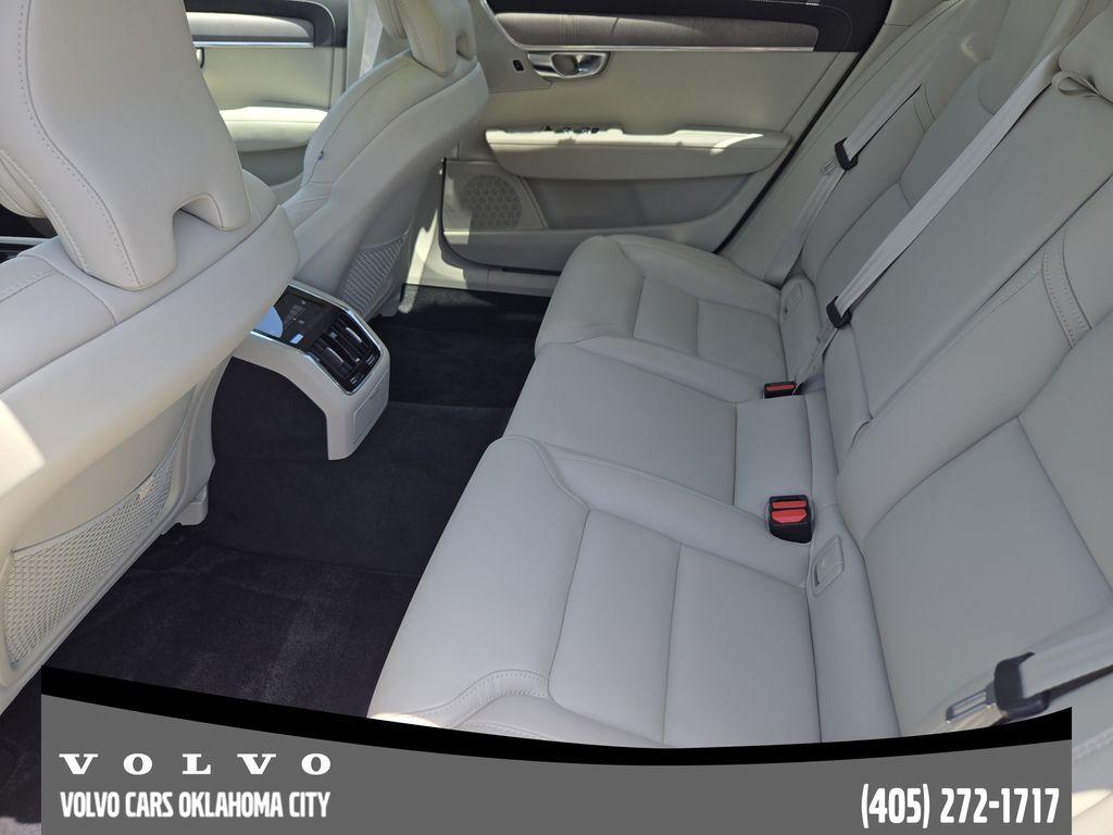 2023 Volvo S90 B6 ULTIMATE — миниатюра 24