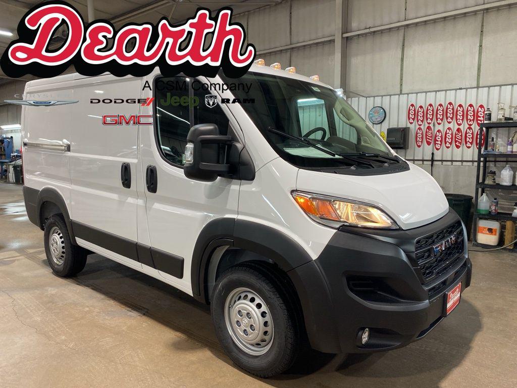 New 2026 RAM ProMaster 1500 Low Roof