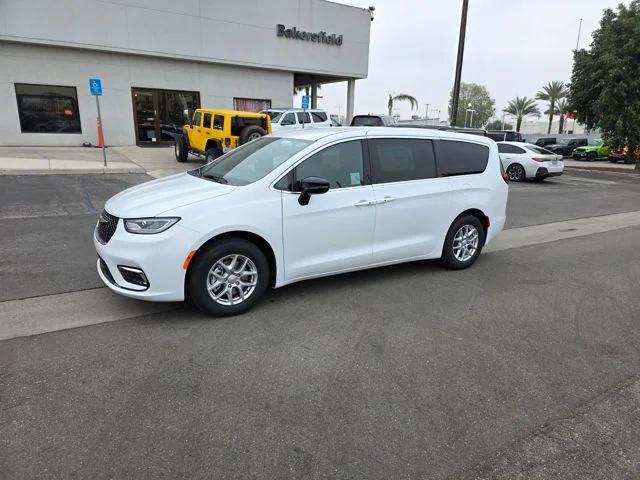 New 2026 Chrysler Pacifica L