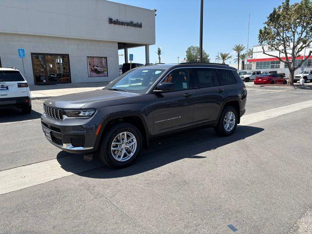 New 2026 Jeep Grand Cherokee Laredo