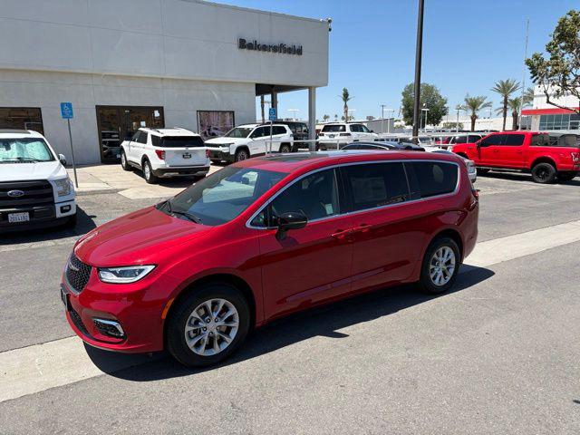 New 2026 Chrysler Pacifica L