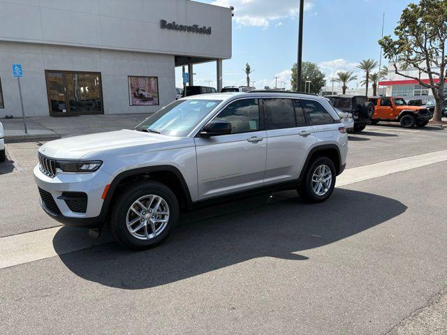 New 2026 Jeep Grand Cherokee Laredo