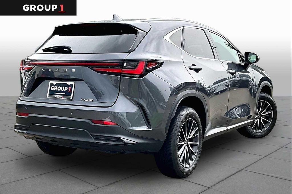 2024 Lexus NX 250 BASE thumbnail 11