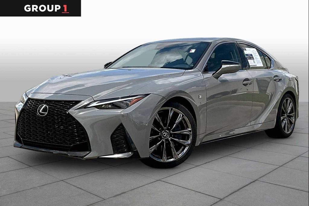 2024 Lexus IS 350