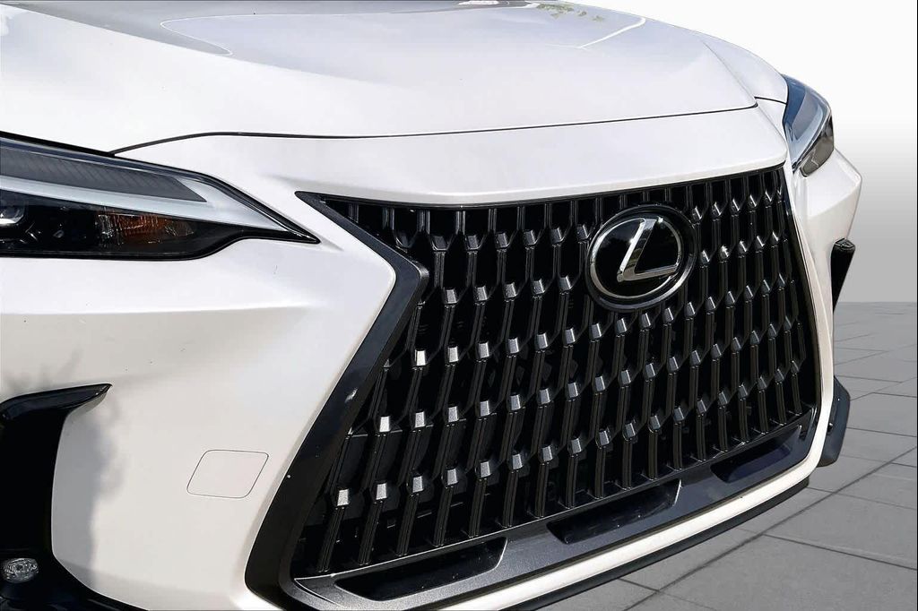 2024 Lexus NX 250 BASE thumbnail 27