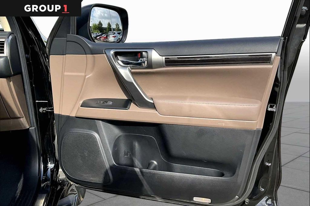 صورة مصغرة 20 لـ 2023 Lexus GX 460 PREMIUM