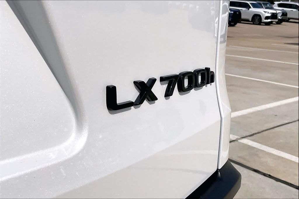 2026 Lexus LX 700H LUXURY 照片 7