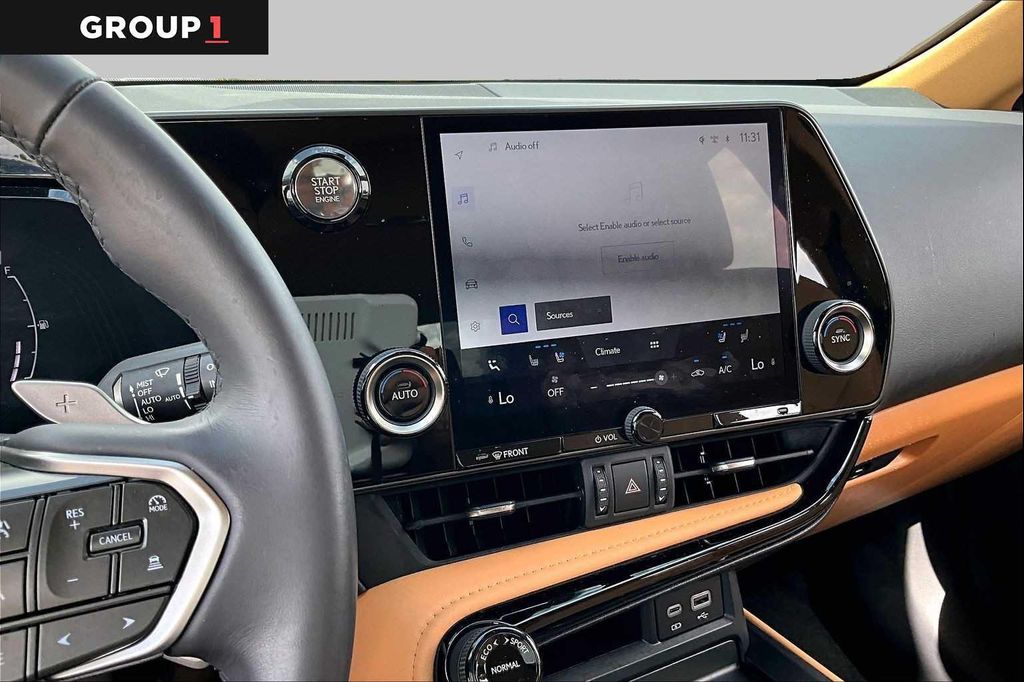 صورة 6 لـ 2024 Lexus NX 250 PREMIUM