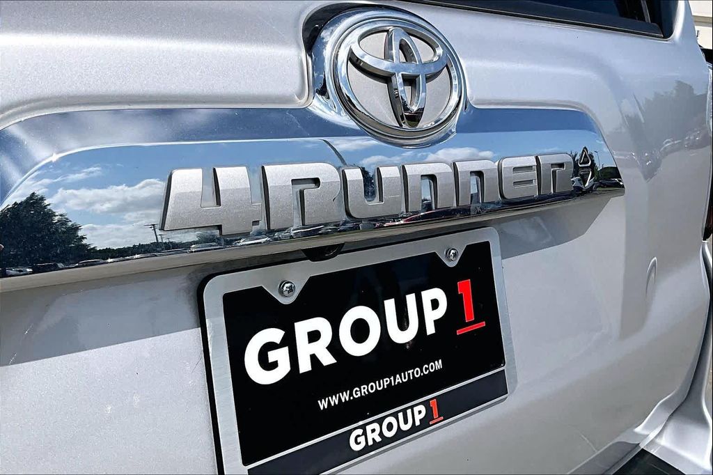 صورة مصغرة 29 لـ 2024 Toyota 4RUNNER LIMITED