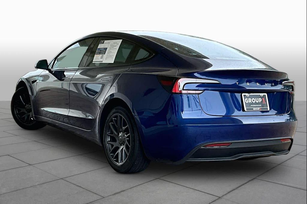 2025 Tesla MODEL 3 LONG RANGE photo 9