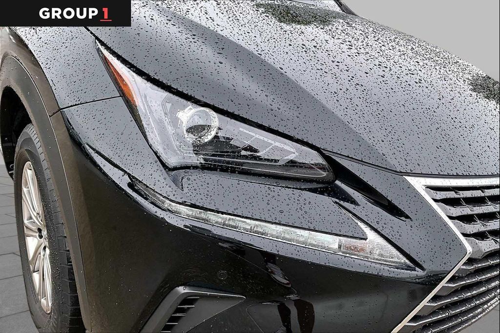 صورة مصغرة 24 لـ 2020 Lexus NX 300 BASE