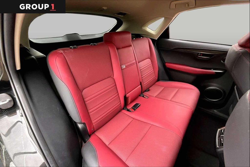 صورة مصغرة 17 لـ 2020 Lexus NX 300 BASE
