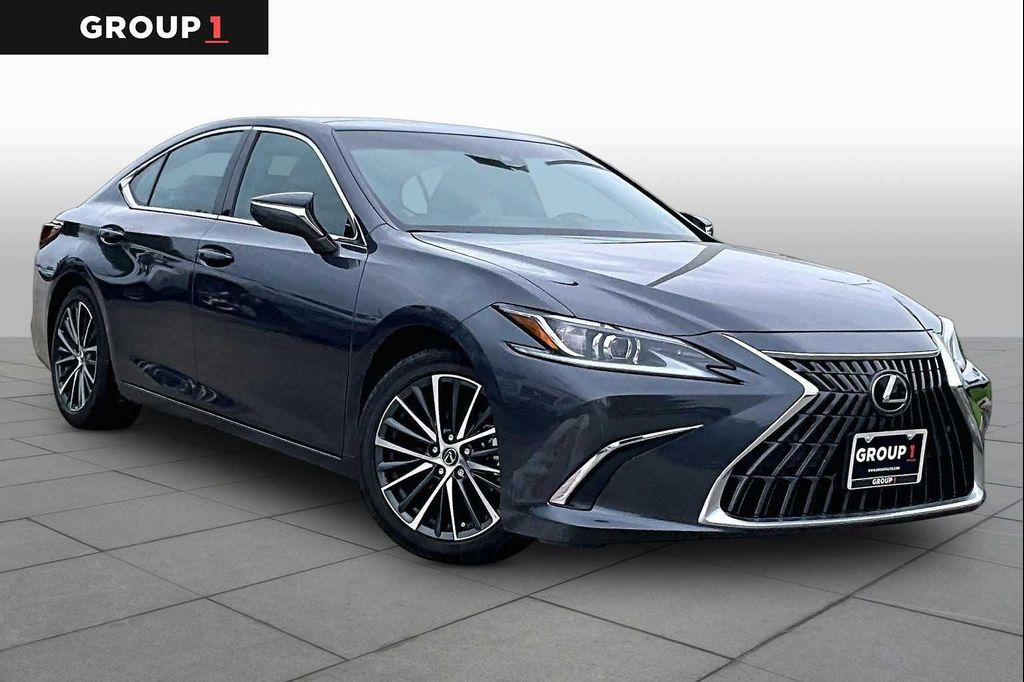 صورة 3 لـ 2024 Lexus ES 350 BASE