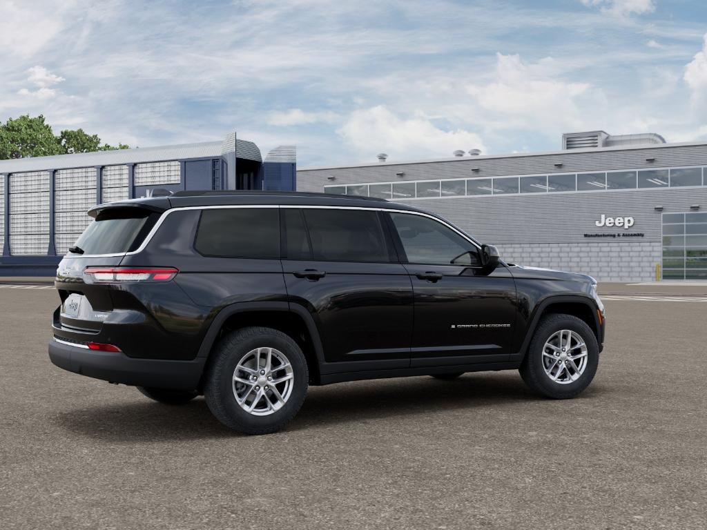 New 2026 Jeep Grand Cherokee L Laredo