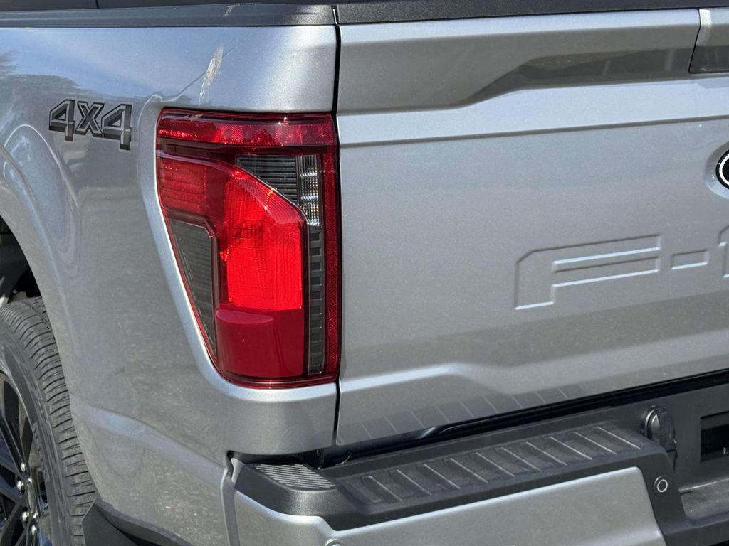 FORD F-150 XLT - 9