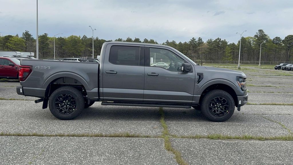 FORD F-150 XLT - 4