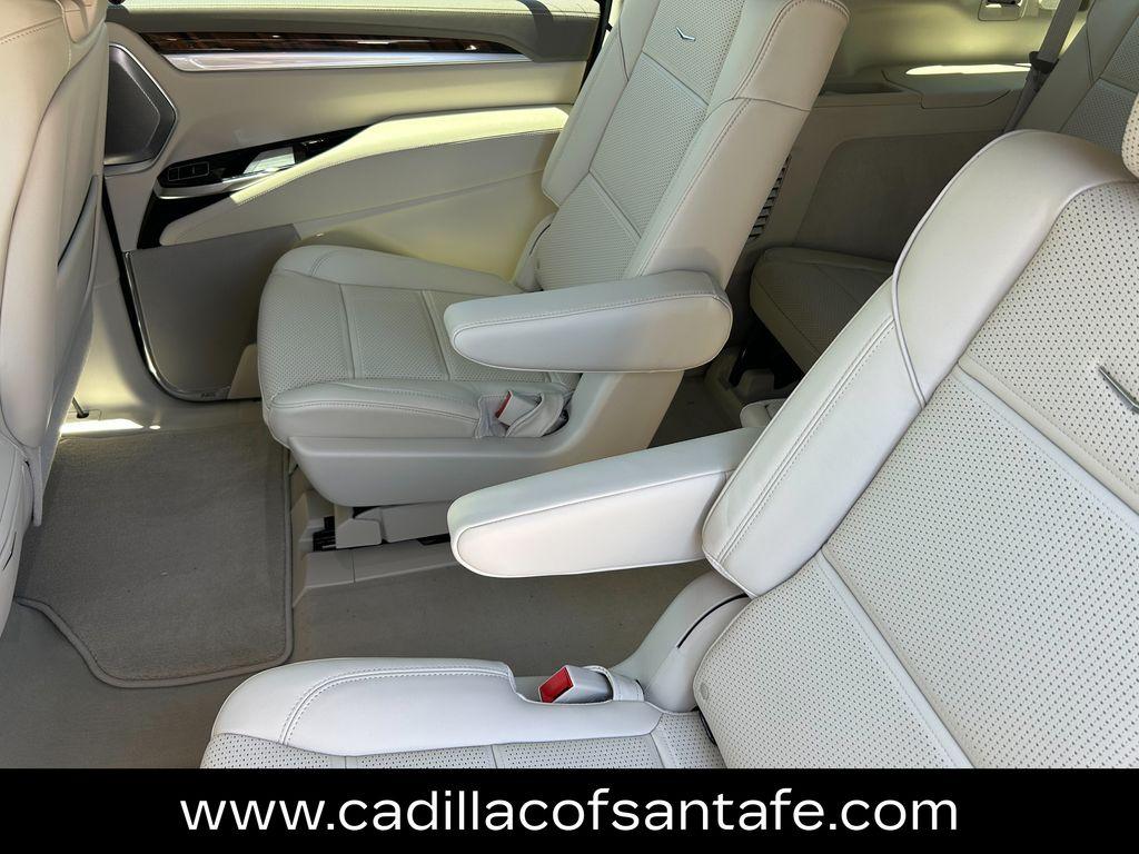 صورة مصغرة 28 لـ 2026 Cadillac ESCALADE ESV PLATINUM SPORT