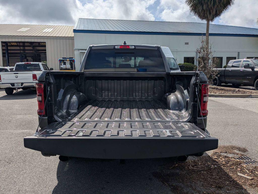 2026 RAM 1500 BIG HORN/LONE STAR — миниатюра 11