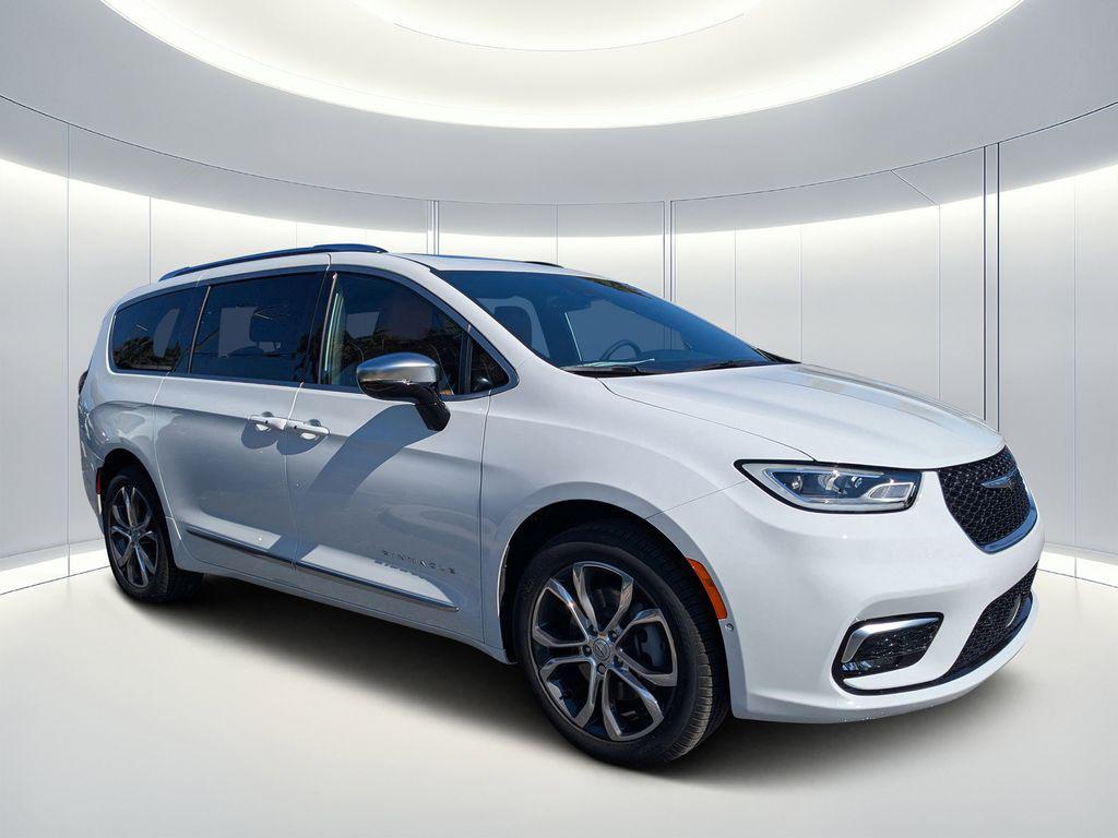 New 2026 Chrysler Pacifica L