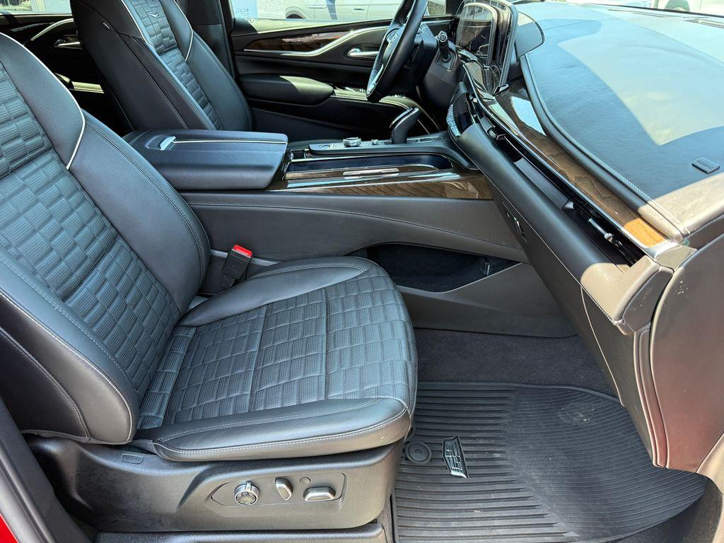 2024 Cadillac ESCALADE SPORT PLATINUM photo 16