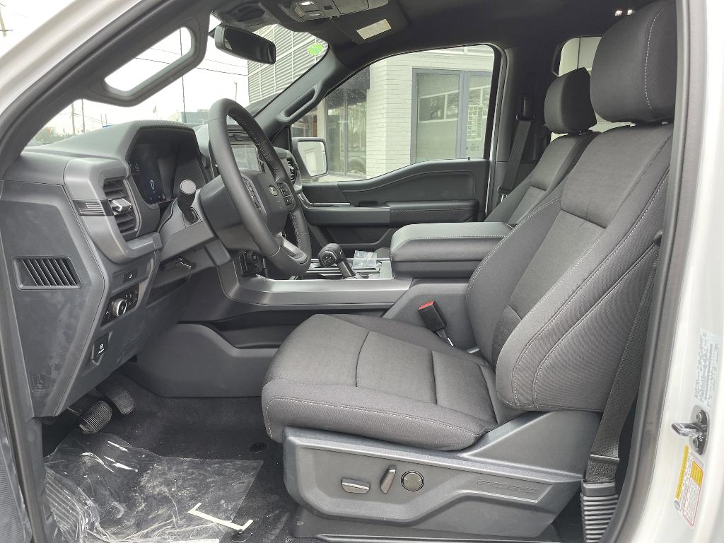 FORD F-150 XLT - 10